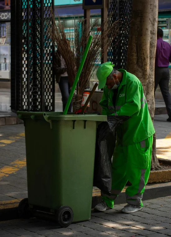 home-waste-disposal-video-banner